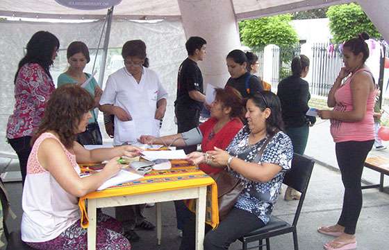 Medicina Social participó en la feria de salud en villa San Antonio