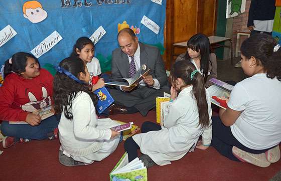 Con un nuevo proyecto, las maestras darán apoyo escolar a los niños que asisten a Escuelas Abiertas
