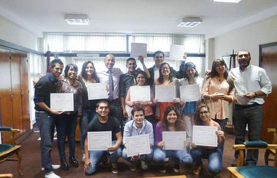 Reconocimiento a jóvenes salteños que colaboran en programas educativos