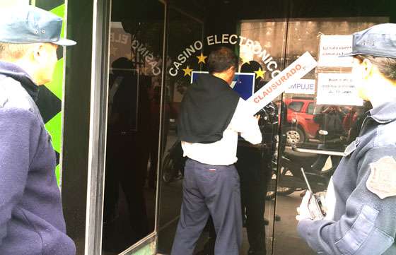 El Ente Regulador de los Juegos de Azar clausuró dos salas de juego ilegal