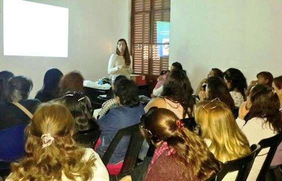 Madres solteras realizan talleres sobre higiene y seguridad en el ámbito laboral