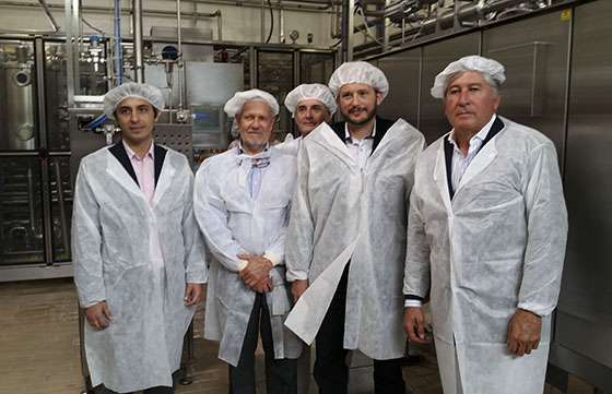 Se desarrolla la implementación de un sistema productivo eficiente para el sector lácteo