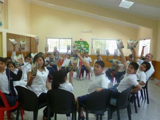 En la escuela Mariano Boedo los niños comparten la lectura de clásicos universales