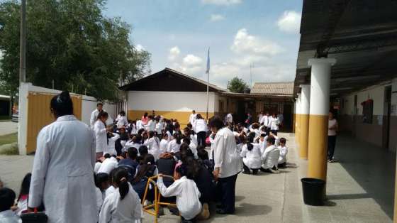 Continúan las capacitaciones y simulacros de sismo en escuelas