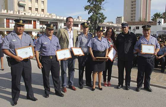 Efectivos policiales finalizaron los cursos de actualización profesional de jerarquías