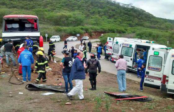 Intenso operativo desarrolló el Samec en accidente del acceso norte