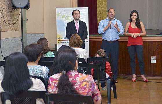 Capacitan en mediación a líderes de 31 mil agentes del sistema educativo