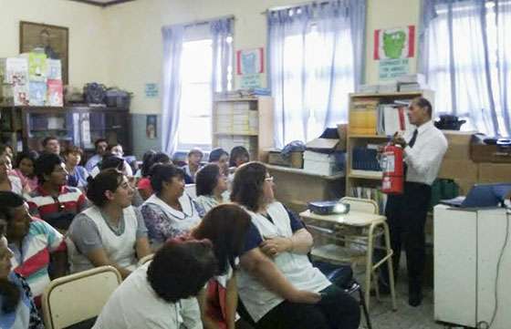 Docentes de Campo Quijano y Capital fueron capacitados sobre sismos