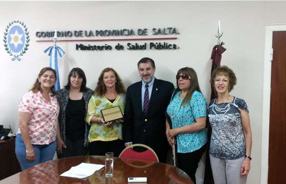 Reconocimiento a la labor de Salta teje y abriga