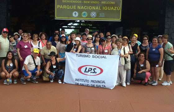 Afiliados del IPS arribaron de su viaje recreativo a Cataratas del Iguazú