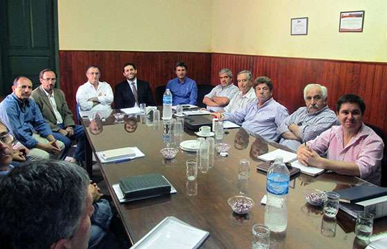 El ministro de Ambiente se reunió con autoridades del sector productivo