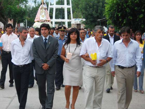 Fiestas patronales en honor a la Virgen de la Candelaria en Campo Santo