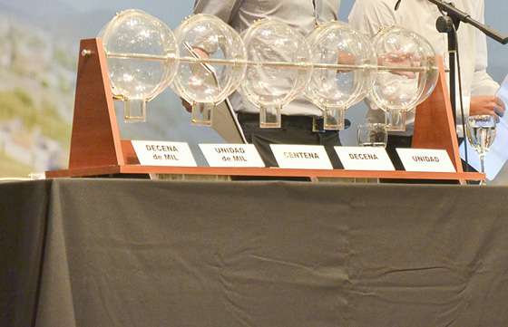 Más de 270 familias de El Carril participarán el martes de un nuevo sorteo de viviendas