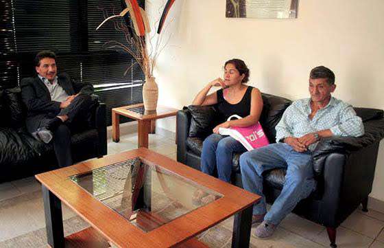 Una familia de barrio Los Ceibos canceló su vivienda con Cumplís y Ganás