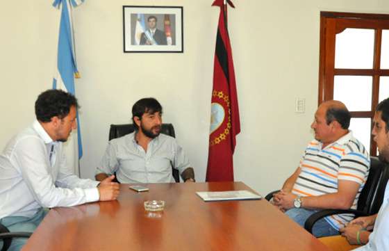 Trabajo abordó inquietudes de representantes de trabajadores de call centers