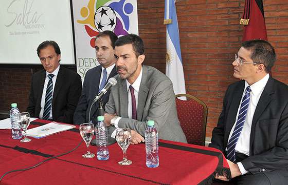​Urtubey presentó la propuesta “2016 EL AÑO POR LA PAZ, Salta inspira con el ejemplo”