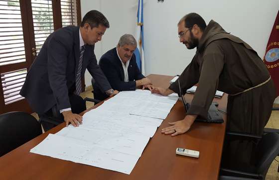 Asuntos Indígenas supervisa la cesión de tierras de la Orden Franciscana a la Comunidad San Francisco de Pichanal