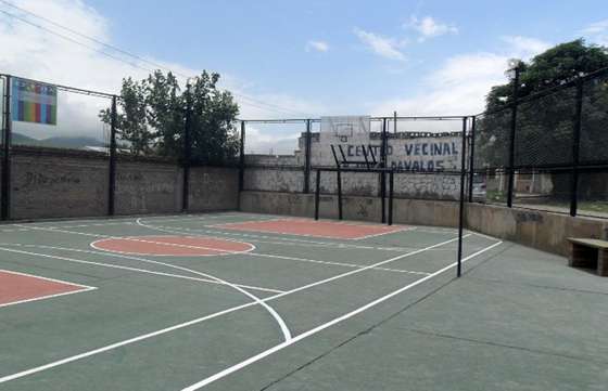 Nuevos playones deportivos y juegos de la salud benefician a miles de jóvenes