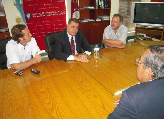 La Provincia asistirá a las familias afectadas por el alud en Campo Quijano 