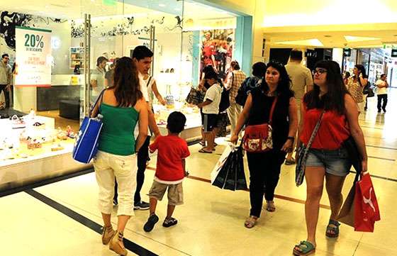 Se labraron actas de infracción a 60 comercios por no exhibir precios