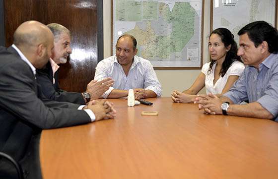 El Ministerio de Educación coordina con el municipio capitalino acciones de promoción deportiva