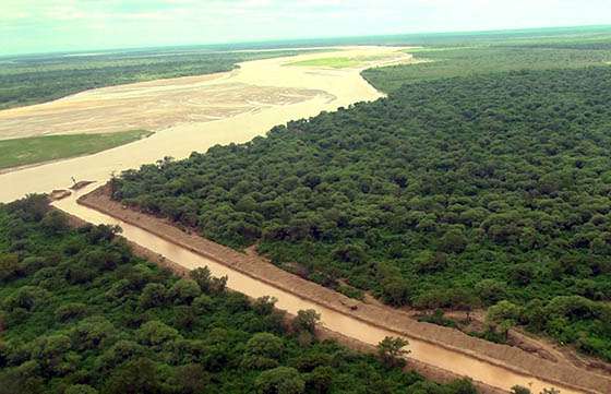 Inspeccionaron el correcto funcionamiento de las obras de reencauzamiento en el río Pilcomayo