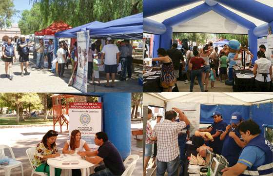 Salteños visitan el Centro de Atención Ciudadana instalado en San Carlos