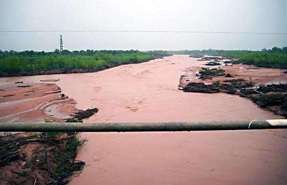 En El Bordo, las obras impidieron el desborde de agua hacia Apolinario Saravia
