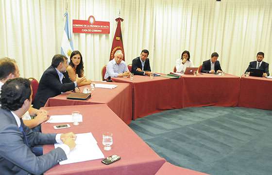 El gabinete provincial analizó el decreto que aumentó la coparticipación de la CABA