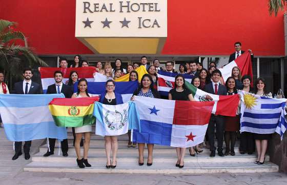 Fortalecen acciones orientadas al crecimiento personal y profesional de los jóvenes