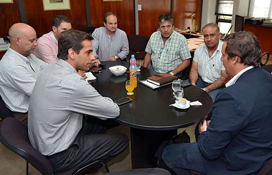 El Gobierno provincial promueve la normalización de la actividad comercial en Salvador Mazza