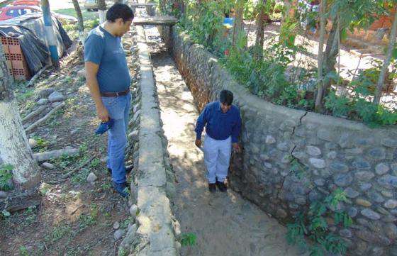 El Gobierno diseña mejoras en los desagües pluviales de Aguas Blancas