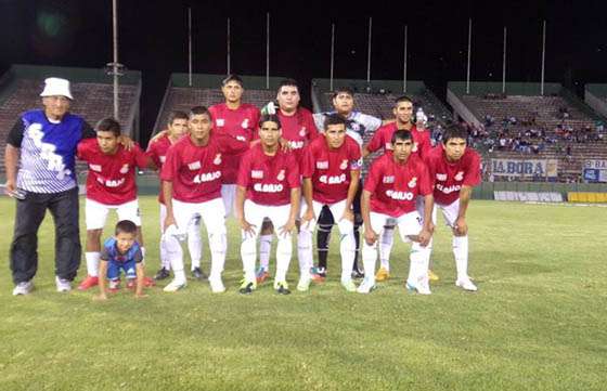 Se juegan las semifinales del Campeonato de Fútbol de los Barrios