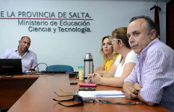 Se concretó una nueva mesa de dialogo con gremios docentes