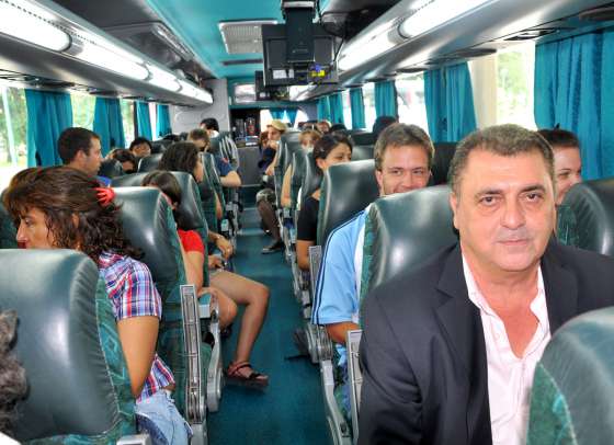 El ministro Loutaif participó del viaje inaugural de Flecha Bus a Cafayate 
