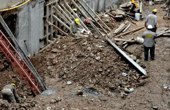 Suspenden obra de construcción por falta de seguridad y trabajadores no registrados