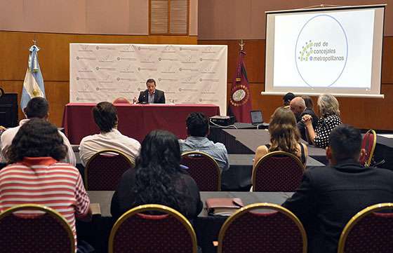 Quedó conformada la Red de Concejales Metropolitanos con ediles de los ocho municipios de la zona