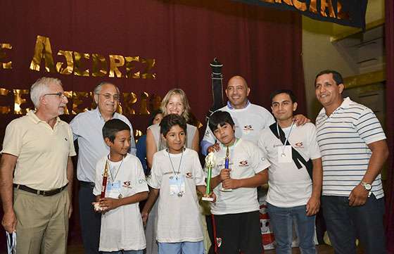 Escuelas salteñas obtuvieron premios en el  IV Torneo Interprovincial de Ajedrez