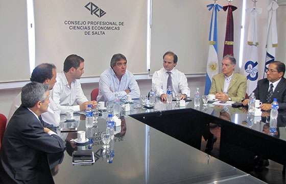 La Dirección de Rentas y el Consejo de Ciencias Económicas trabajarán de manera coordinada