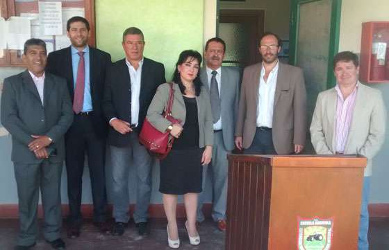 El ministro de Ambiente y Producción inauguró las clases en la Escuela Agrícola