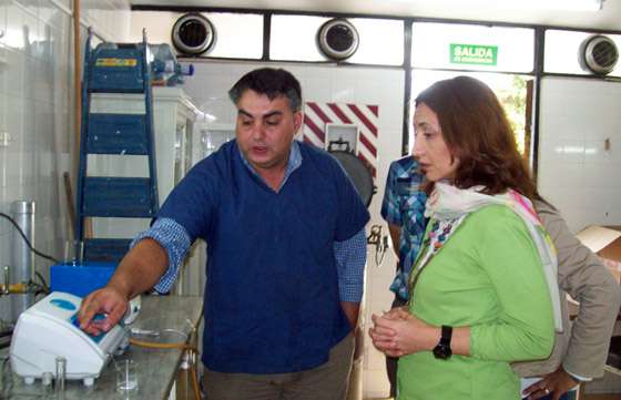 La Dirección de Bromatología recibió un fotómetro para medir el contenido de sal en el pan de mesa