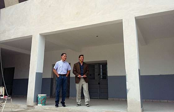Reacondicionan totalmente el edificio de la escuela Bernabé López de Vaqueros