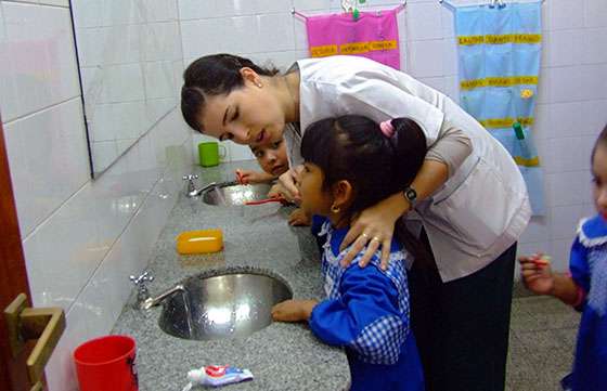 El programa Juntos por una Sonrisa capacitará a docentes