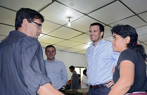 El Gobierno provincial hará obras en el centro vecinal de San Francisco Solano y colabora con su tarea