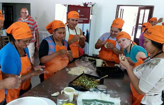 60 alumnos de Vaqueros recibirán certificación en Auxiliar Gastronómico