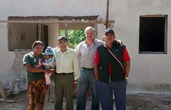 Asuntos Indígenas supervisa junto al IPPIS la construcción de viviendas para comunidades aborígenes