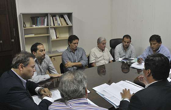 El Ministerio de Gobierno trabaja con legisladores y concejales en una nueva ley para los municipios salteños