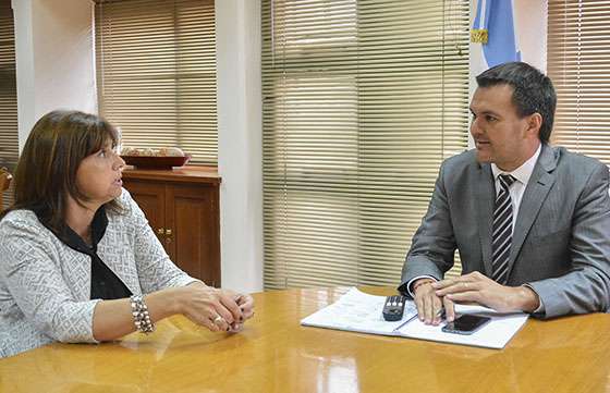 El ministro de Gobierno se reunió con la intendenta de General Güemes