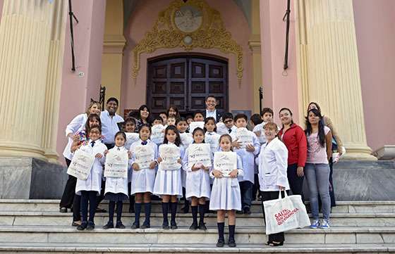 Con la escuela de barrio El Huayco iniciaron los Paseos Culturales para Niños