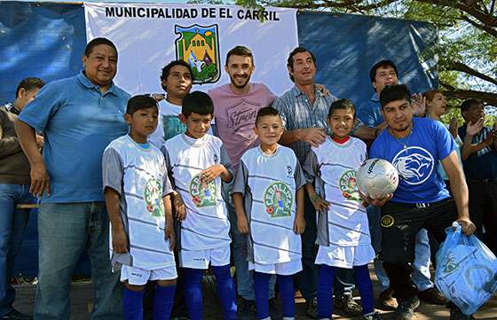 Más de 350 chicos juegan el torneo Cebollitas en El Carril